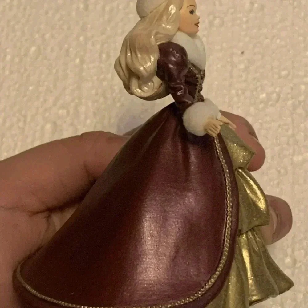 Hallmark Barbie Christmas Keepsake Ornament - 1996 Series 4